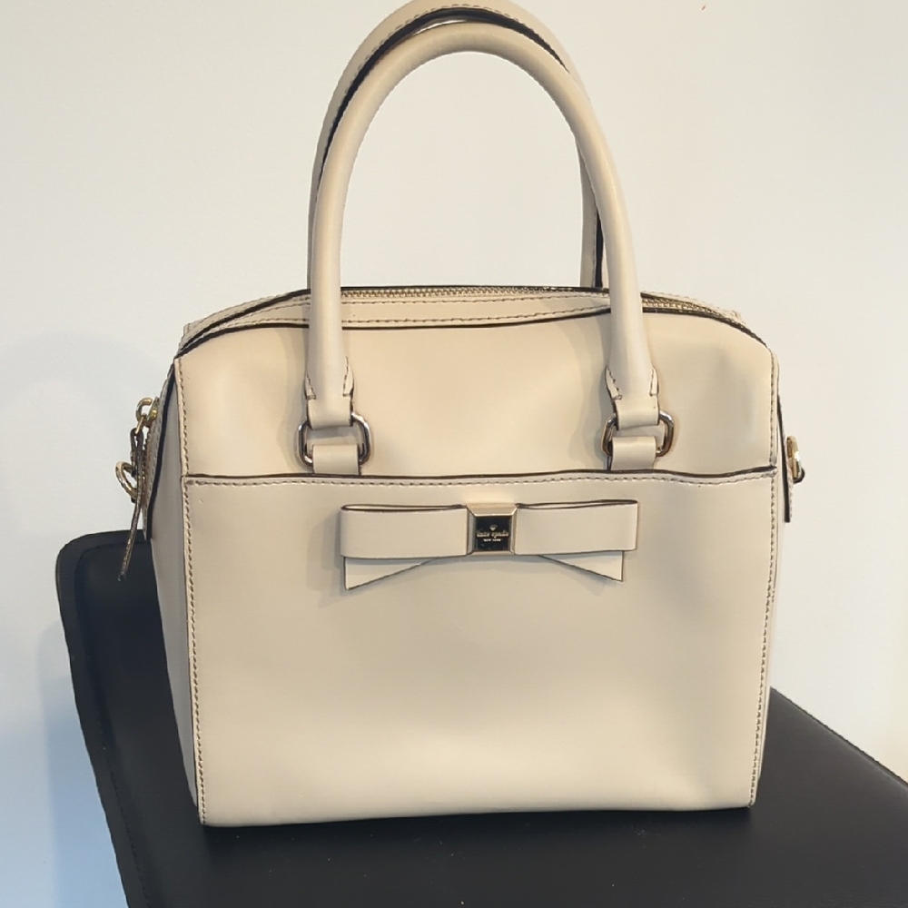 Kate‎ Spade Holly Street Ashton Satchel Beige Bow Leather Handbag Top Handle